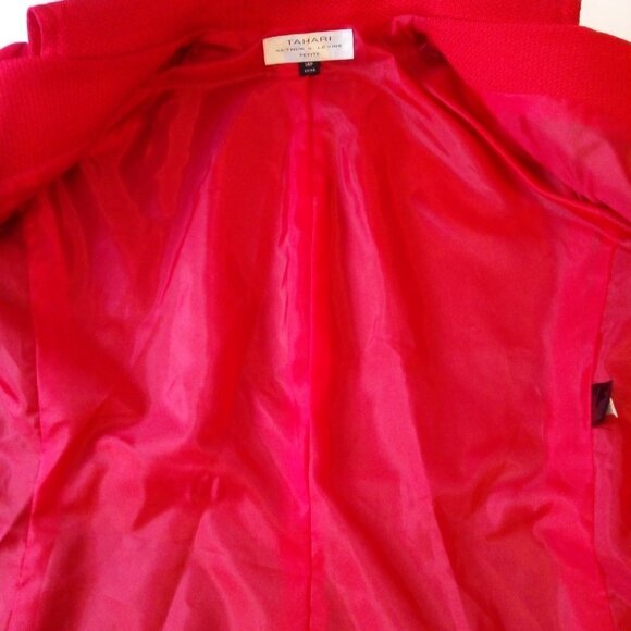 Tahari Red Blazer Women Size 14 Petite Preppy Holiday Career Festive - Picture 5 of 9